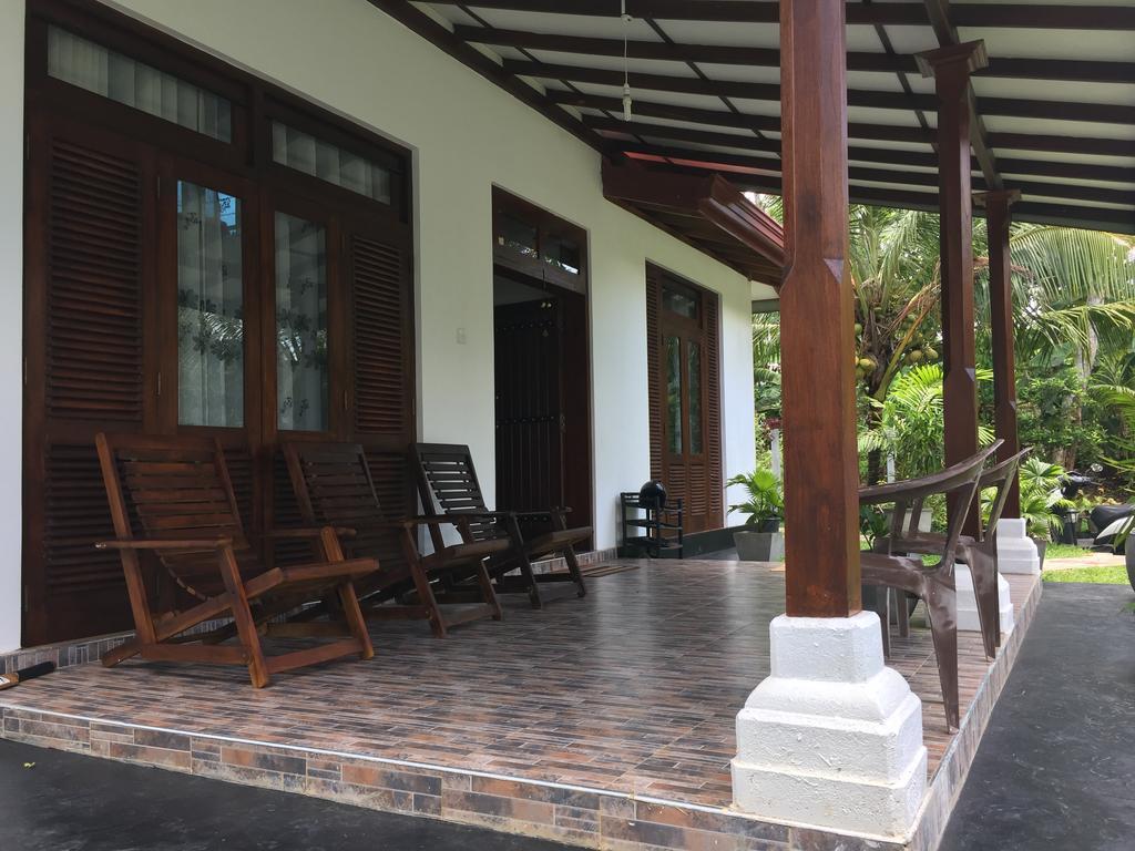 Mirewon Guest Hotel Weligama Exterior photo